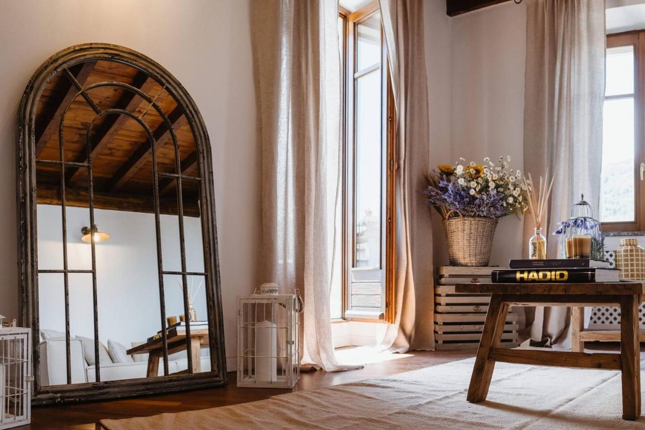 Apartment Penthouse On Isola Dei Pescatori Stresa